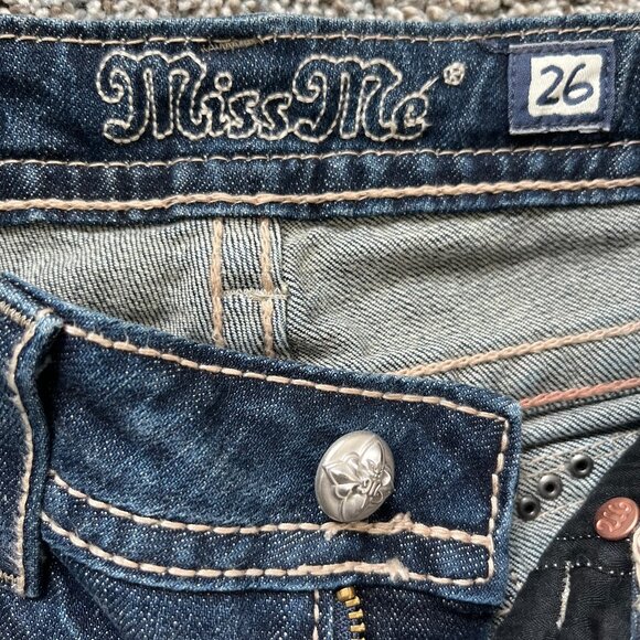 NEW LISTING: Miss Me Jeans, women's size 26, boot cut - Picture 7 of 16